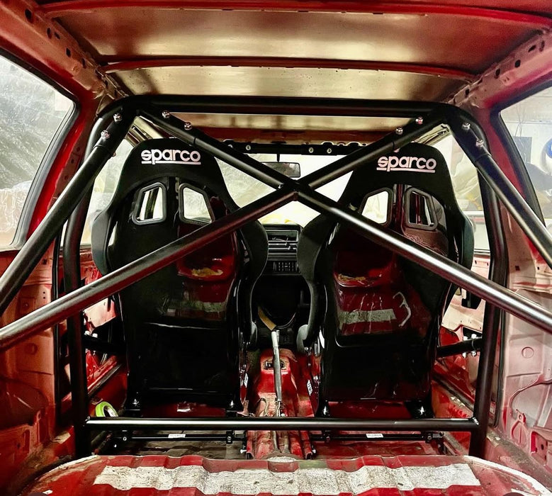 BMW E30 / E36 / E46 / E90 / E92 roll cage / cage / rollcage / cage